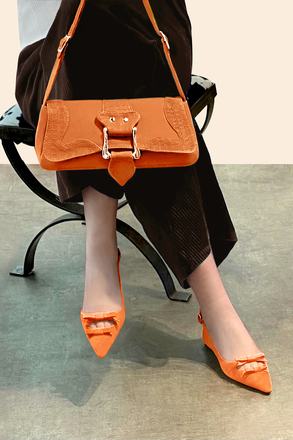 Dress small handbag in apricot orange leather - Worn view